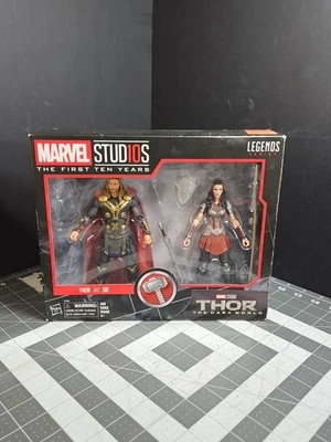 Marvel Studios Legend Series First 10 Years Thor Dark World & SIF NIB - Image 1 of 4
