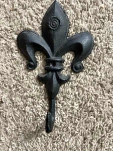 Cast Iron Fleur De Lis Wall Hook Towel Coat Key Hanger - Picture 1 of 2