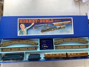 Hornby Dublo EDP1 Pre Guerra Sir Nigel Gresley Tren de Pasajeros Set con Caja Repro - Imagen 1 de 16