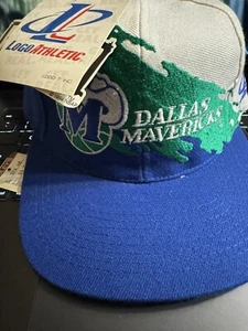 Vintage Dallas Mavericks SnapBack Hat Logo Athletic Splash White Rare NWT - Picture 1 of 7