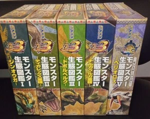 Monster Hunter Enciclopedia Ecologica I・II・II・IV・Vset:JP - Foto 1 di 4