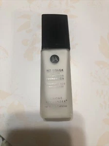 JA Jerome Alexander Self Adjusting Foundation Hyaluronic Acid 1 Oz - Picture 1 of 3