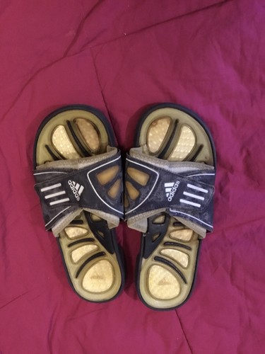 Scarpe da piscina adidas acquascivolo taglia 6. OBO