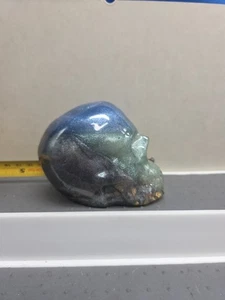 Shimmering SKULL CUSTOM Multi-color Decorative Artist Resin Unique Shelf Art - Foto 1 di 12