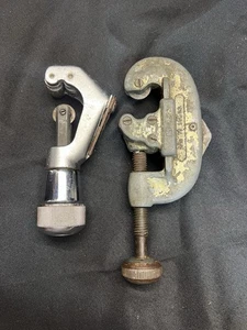 Pipe Cutters Lot of 2 - Superior Tool (1/8" to 1-1/8" and Gould-Imperial #274-FG - Picture 1 of 11