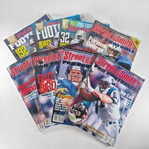 Street & Smith’s Pro Football Magazine Lot 1997-2020 (8 Ausgaben NFL Preview) - Bild 1 von 15