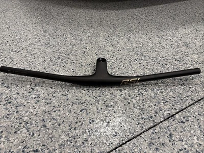 Manillar/vástago Bontrager RSL MTB 750 X 90 mm 31,8 Foto 1 de 4