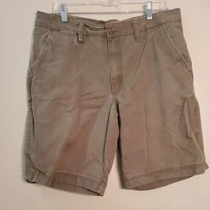 Boston Traders Luxury Vintage Men's Bermuda Shorts Size 36x10 Green Solid Cotton - Picture 1 of 3
