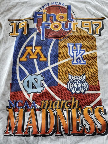 Vintage 1997 Arizona Kentucky Minnesota Carolina NCAA Final Four T-Shirt Size L Cover