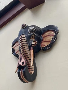 ELEPHANT WOODEN WALL ART ~ WALL DECOR ~ WALL HANGING - Picture 1 of 3