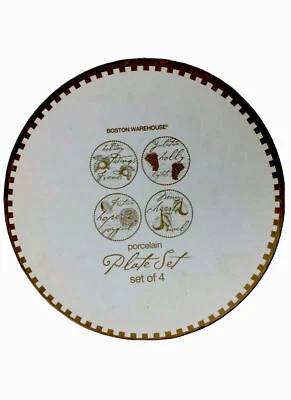 Juego de 4 platos de postre/aperitivo Boston Warehouse Holiday dorados y blancos Foto 1 de 4