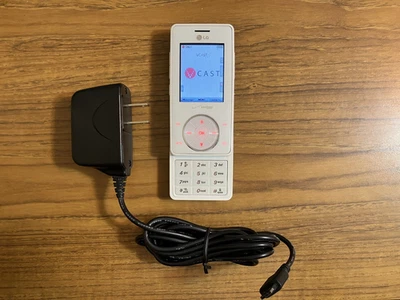 ¡ENCIENDE! - Retro Y2K Blanco Verizon LG Chocolate VX8500 Deslizante Reproductor MP3 Teléfono Foto 1 de 4