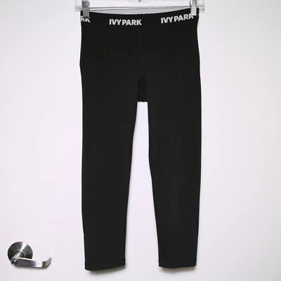 $89 IVY PARK - Black "I" Low-Rise 7/8 Casual Yoga Gym Leggings - Women's Small - Image 1 of 4