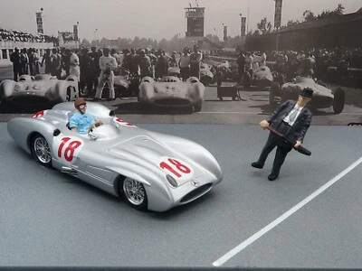 Mercedes W196C G.P. Italia/50° anniversary 55 Fangio+Neubaver 1:43 BRUMM AS34-G - Immagine 1 di 4
