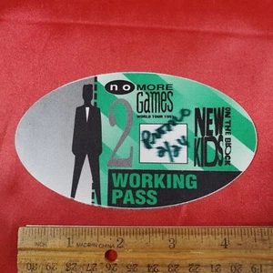 Nuevo pase pegatina Kids on the Block 1991 No More Games Tour entre bastidores - Imagen 1 de 2