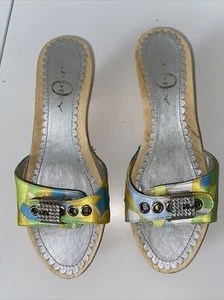 VINTAGE Joey O Sandals Size 7M Wooden Base Textile Upper SALE! - Picture 1 of 7