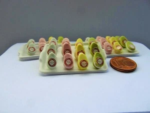 *~*  Tablett mit Laduree Osterei Macarons , Handarbeit   *~* - Bild 1 von 1