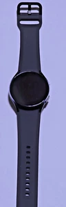 Samsung Galaxy Watch 6 40mm Boîtier en Aluminium Noir avec Bracelet Silicone Noir..GPS - Photo 1 sur 7