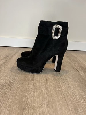 NWOT Jessica Simpson Black Suede Ankle Boots Rhinestone Buckle Women’s Size 6.5 - Image 1 of 4