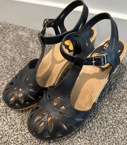 Toffel Swedish Hasbeens Leather Mary Jane Clogs Sandals Womens US 7.5 EU 38 Cute - Picture 1 of 7