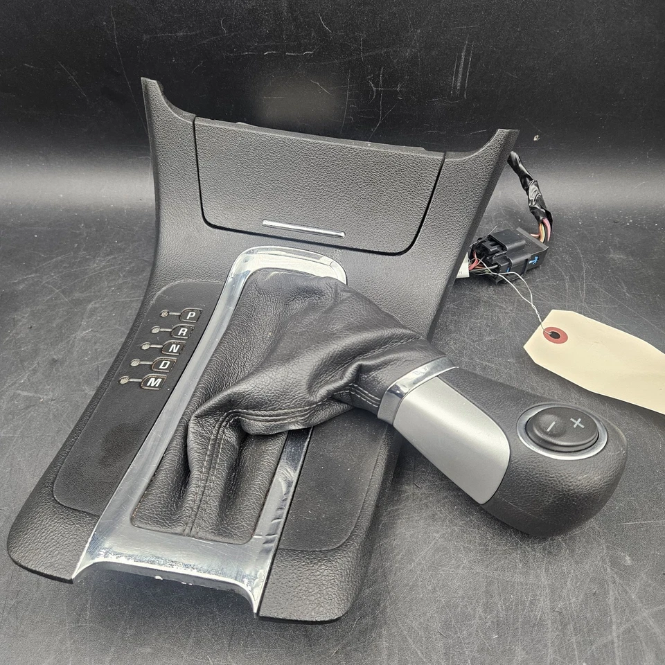 2008 - 2012 年雪佛兰迈锐宝自动变速器挡板盖装饰原始设备制造商 — 第 1/4 张图片