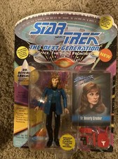 1993 PLAYMATES STAR TREK THE NEXT GENERATION DR. BEVERLY CRUSHER FIGURE NIP