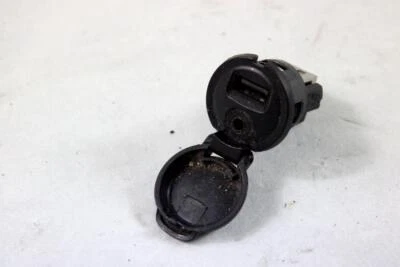 96645227XT Port Entrée Aux USB CITROEN C3 1.6 D 55KW 5M 5P (2015) Rechange US - Photo 1/4