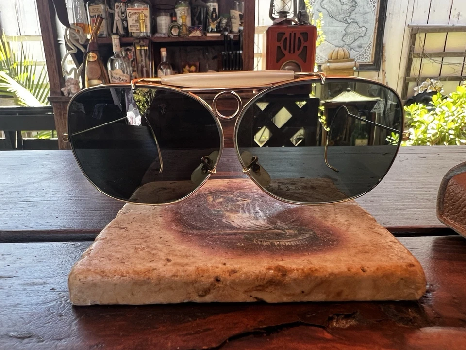 Gafas de sol Ray-Ban EE. UU. 60 vintage B&L ancho aviador "Decot" RB-3 Shooter 10k GO Foto 1 de 4