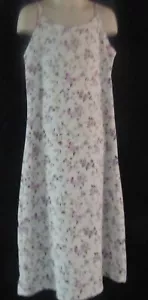 Sarah Too Sleeveless White Dress with Purple and Blue Flowers Size 7 - Bild 1 von 3