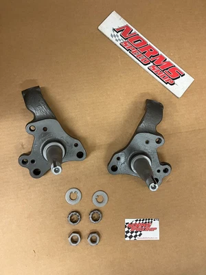 Mopar A B E Body Disc Brake Spindles Set Cuda Challenger GTX Dart FACTORY - Image 1 of 4