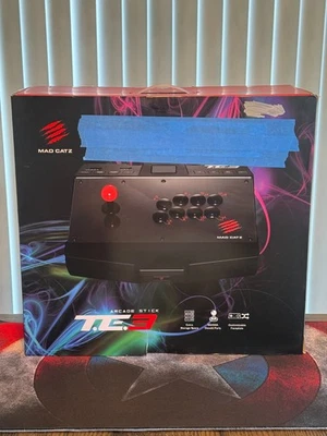 Mad Catz T.E.3 Configurable Button PC & Console Play Arcade Fight Stick Black - Bild 1 von 4