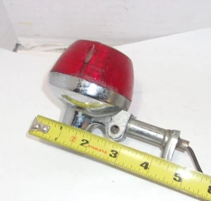 Fanale posteriore vintage lente rossa rat rod hot rod - Foto 1 di 7