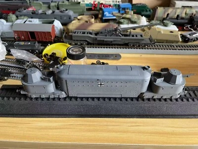 1/87 HO Scale DC Military WW2 No16 POPzTrWg16 WR550 Tank Railcar Patinated - Image 1 of 4