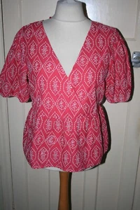 TALLA 16 DOROTHY PERKINS TOP BORDADO ROSA Y BLANCO - Imagen 1 de 4