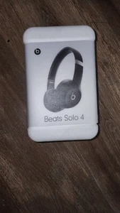 Beats Solo 4 Wireless On-Ear Bluetooth Headphones | Matte Black | MUW23LL/A - Picture 1 of 2