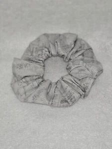 New Women Girls Grey Elegant Scrunchie Single Hair Tie Standard Size - Picture 1 of 1