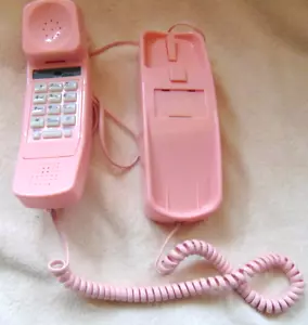PINK Landline Corded Phone for Home Desk o Wall Mount Barbie Push Button - Afbeelding 1 van 5