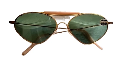RARE 1950's women's RayBan Bausch & Lomb gold & pink oval sunglasses - Image 1 of 4
