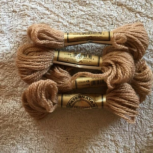 Lot 4 8 YD Skeins Paternayan Persian Wool Yarn Tan Same Lot 019 Color 435 - Picture 1 of 2