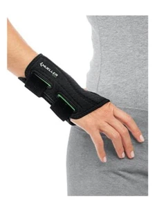 Müller Fitted Handgelenkbandage Rechtshand, Small/Medium-Schwarz aus recyceltem Material - Bild 1 von 6