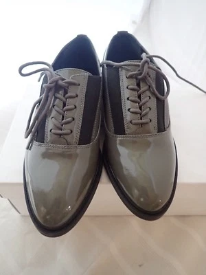 Calvin Klein Women's Della Lace-Up Oxford F Shadow Gray 5 M - Image 1 of 4