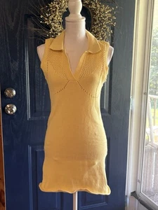 Zara Kleid gelb perforiert hinten offen Strick Minikleid Gr. Medium NEU - Bild 1 von 11