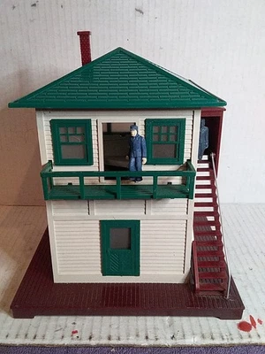 Postwar Lionel #445 Operating Switch Tower Nice OB & Instructions - Image 1 of 4