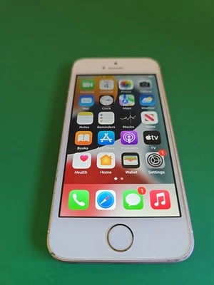 Apple iPhone SE 1st Gen  A1723  32GB Smartphone - Rose Gold (Unlocked).   (DK717 - Image 1 of 4