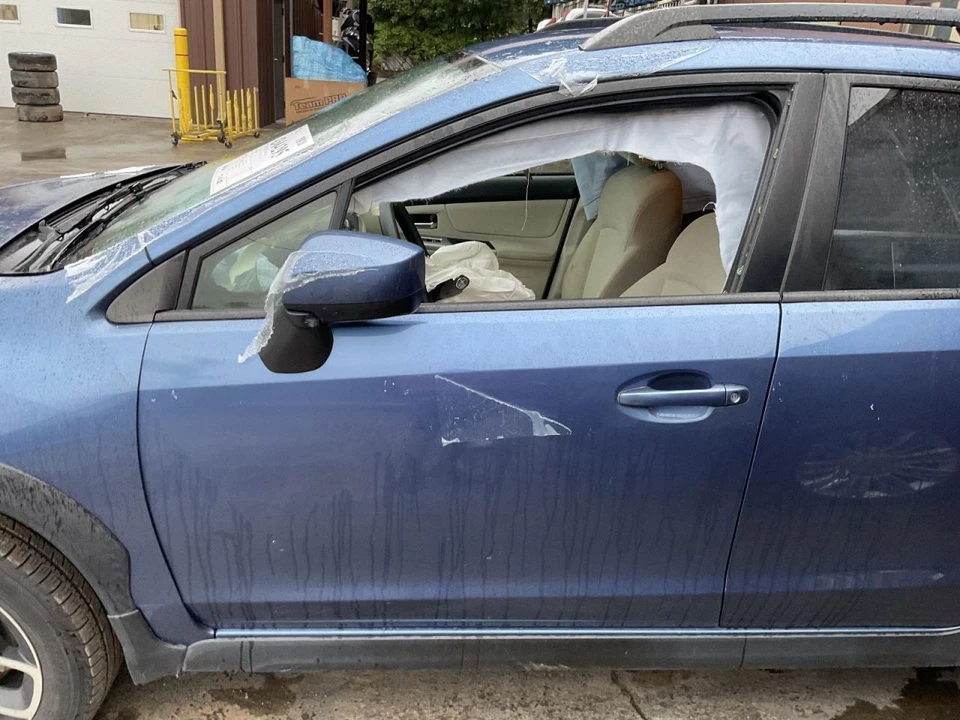 Driver Front Door Electric Fits 15-17 XV CROSSTREK 2137662 Foto 1 de 1