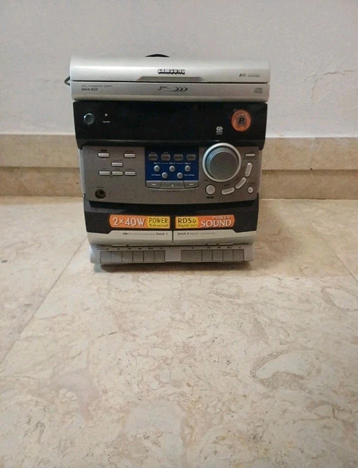 stereo vintage - Immagine 1 di 1