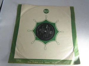 Domenico Modugno La Donna Riccia / Lu Pisce Spada RCA A25V-0003 VG+/EX - Picture 1 of 5