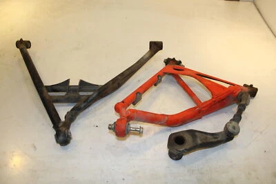 Can-Am Maverick Max 1000R 2016 control trasero inferior superior derecho brazos A 706002153 Foto 1 de 4