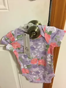 BRAND NEW INFANT GIRL'S SIZE 3-6 MONTHS GERBER ORGANIC 1 PIECE BODYSUIT - Picture 1 of 4
