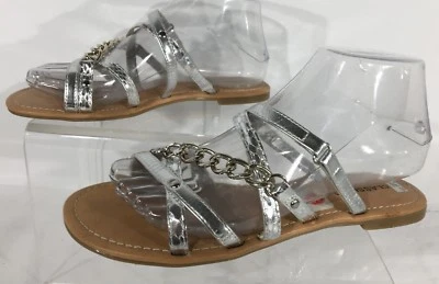 Sandalia encadenada con correa plana punta abierta para mujer clasificada plateada talla 7 M Foto 1 de 4